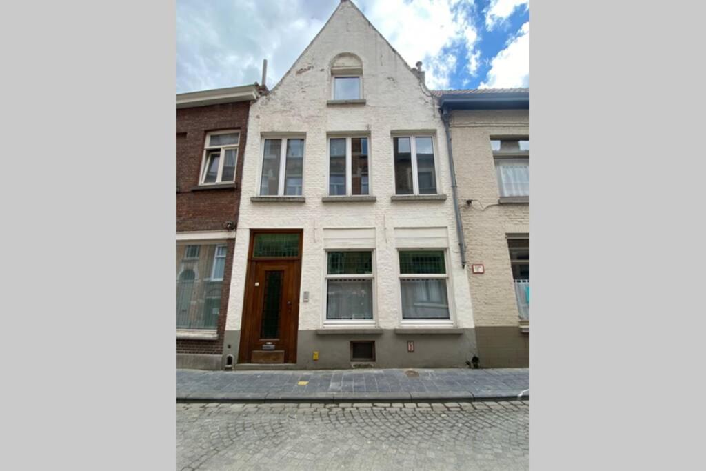 Studio With Terrace In 17Th Century House Bruges Exterior foto